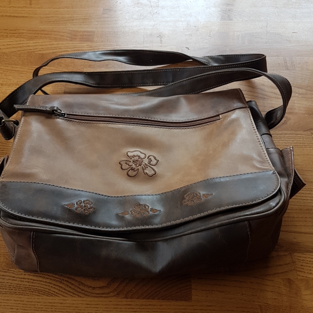 Brown, pleather purse